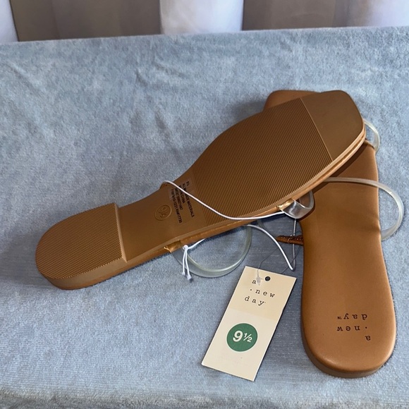 A New Day Women's Tan Sandals - Picture 2 of 6